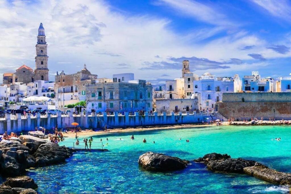 Torre Dalu' - A Due Passi Dalla Spiaggia Di Porta Vecchia, Con Terrazzo Privato E Netflix Monopoli Exterior photo